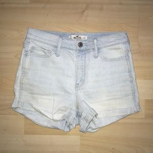 HOLLISTER SHORTS